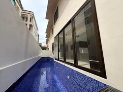 King's Road (D10), Semi-Detached #609114851